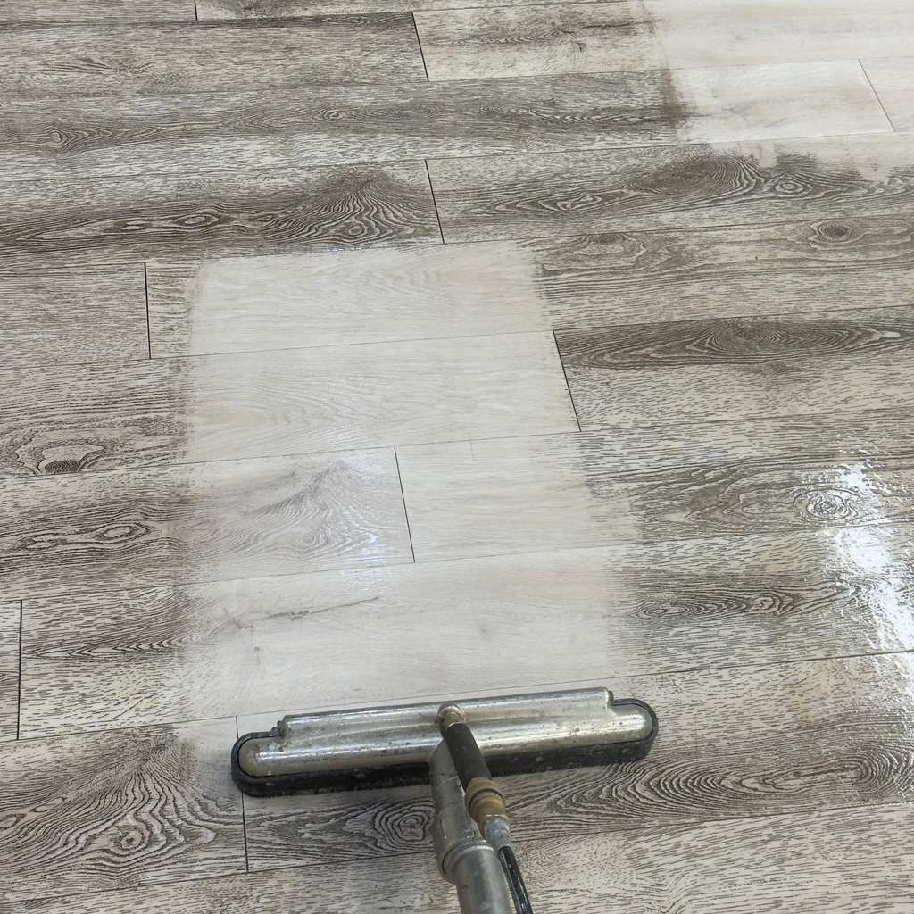 Orlando Vinyl Floor Cleaning | All Clean Carpet - Vinly%20Floor%20Cleaning%20Beforer%20and%20After%203_20_26